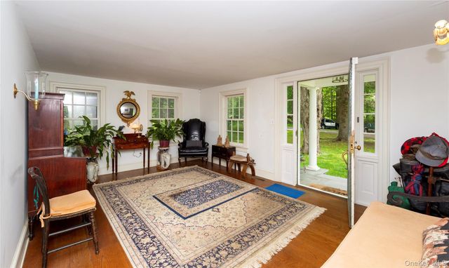 64 S Quaker Hill Road, Pawling, NY 12564