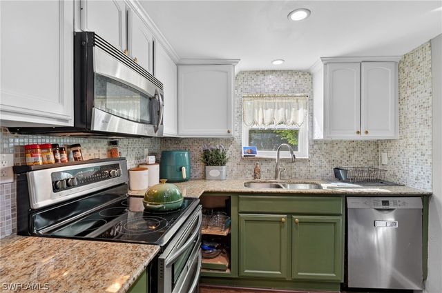 4261 Elwood RD, Fort Myers, FL 33908