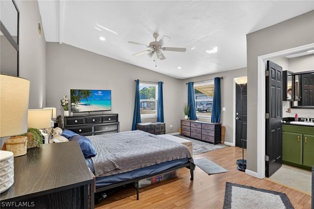 4261 Elwood RD, Fort Myers, FL 33908