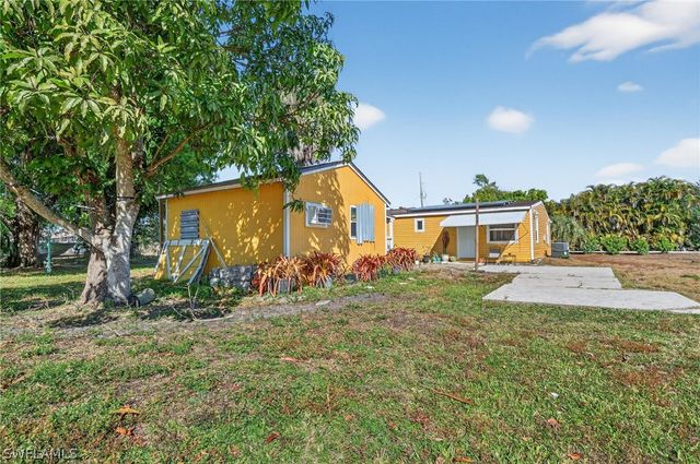 4261 Elwood RD, Fort Myers, FL 33908