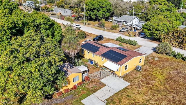 4261 Elwood RD, Fort Myers, FL 33908
