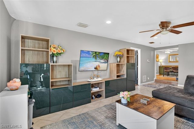 4261 Elwood RD, Fort Myers, FL 33908