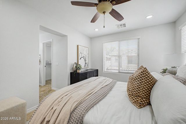 2163 W SCULLY Drive, Phoenix, AZ 85023