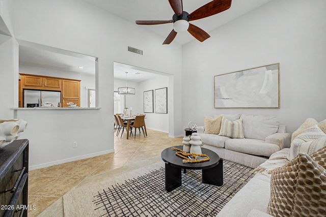 2163 W SCULLY Drive, Phoenix, AZ 85023