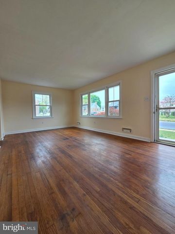2804 GARFIELD AVE, Reading, PA 19609
