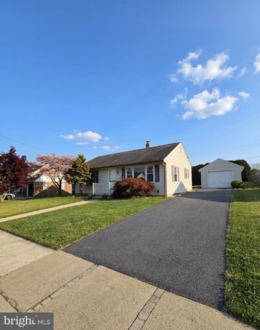 2804 GARFIELD AVE, Reading, PA 19609