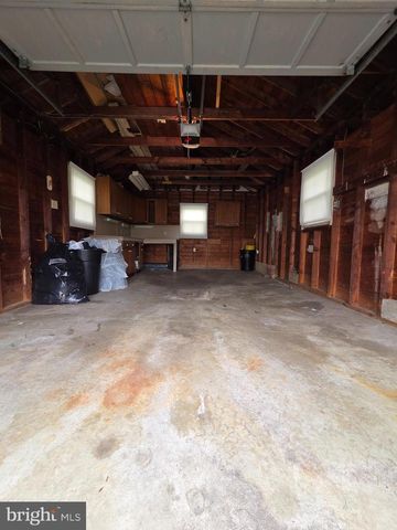 2804 GARFIELD AVE, Reading, PA 19609