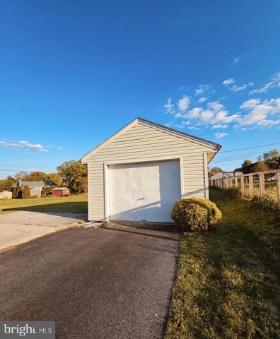 2804 GARFIELD AVE, Reading, PA 19609