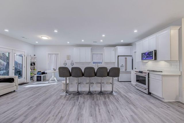 3350 Villa Lane, Douglasville, GA 30135