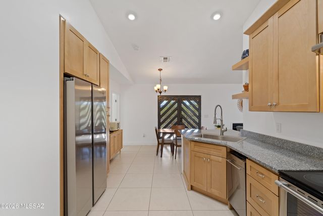 379 Paseo Picamaderos, Rio Rico, AZ 85648