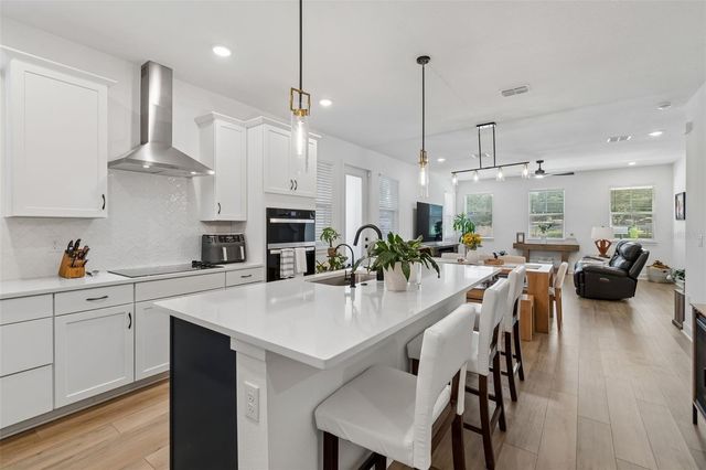 2021 AMELIA BAY PLACE, Valrico, FL 33596