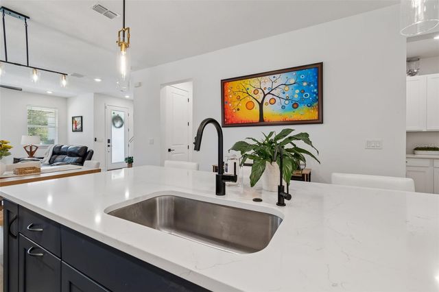 2021 AMELIA BAY PLACE, Valrico, FL 33596