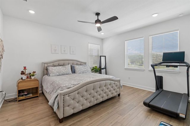 2021 AMELIA BAY PLACE, Valrico, FL 33596