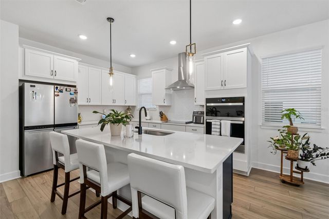 2021 AMELIA BAY PLACE, Valrico, FL 33596