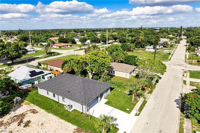 2983 Dunbar AVE, Fort Myers, FL 33916