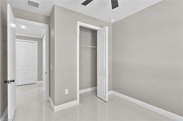 2983 Dunbar AVE, Fort Myers, FL 33916
