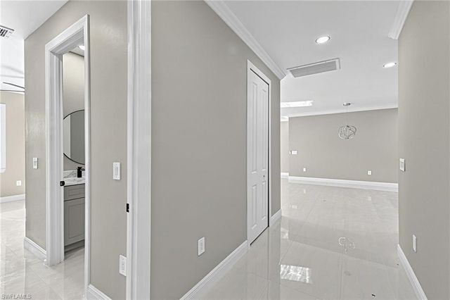 2983 Dunbar AVE, Fort Myers, FL 33916
