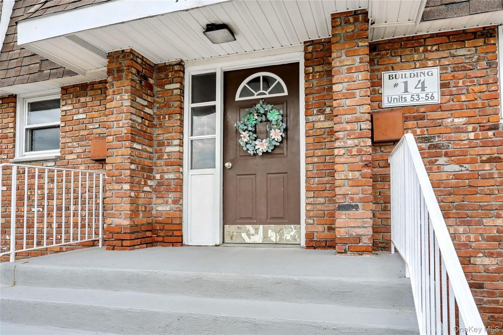 14 Crescent Drive 55, Thiells, NY 10984 — photo 2