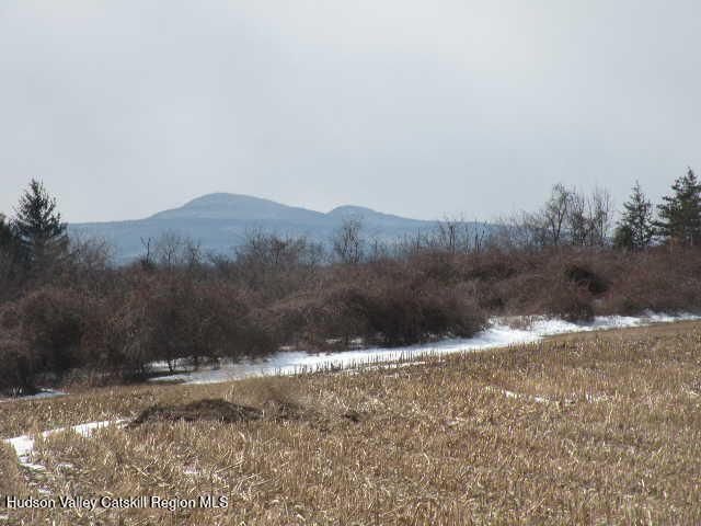 132 Lockwood Road, Hudson, NY 12534