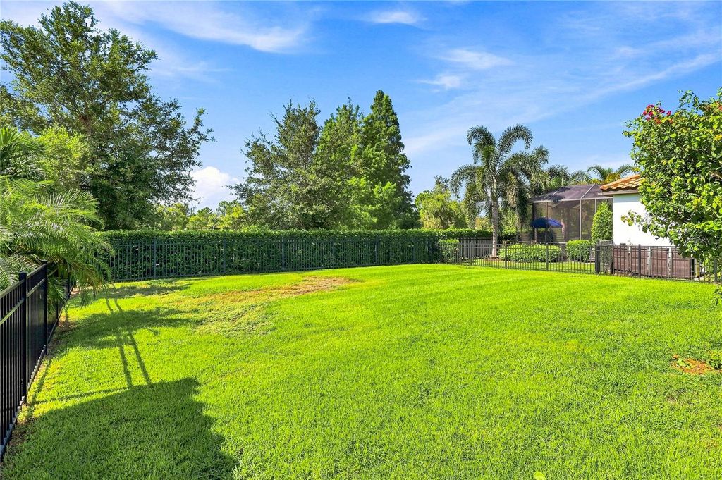 Image 37 of property listing at 12320 TERRACOTTA DRIVE, Bradenton, FL 34211