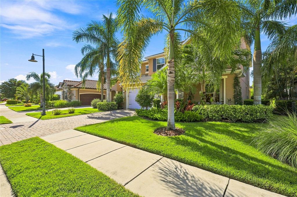 Image 41 of property listing at 12320 TERRACOTTA DRIVE, Bradenton, FL 34211