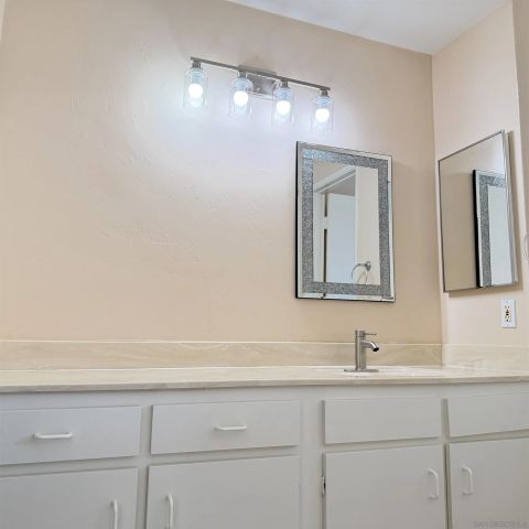 8641 Lake Murray Unit 7 7, Sa, CA 92119
