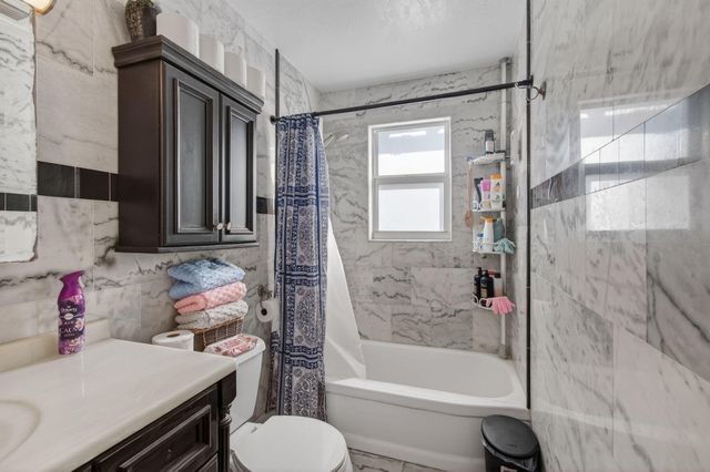 704 N Dixie Highway, Lantana, FL 33462