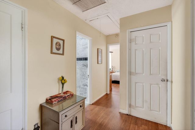 704 N Dixie Highway, Lantana, FL 33462