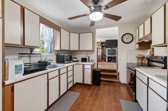 704 N Dixie Highway, Lantana, FL 33462