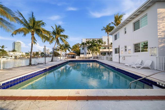 7207 Bay Dr 21, Miami Beach, FL 33141