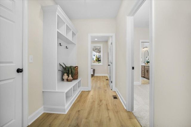 266 Fairfield LN, Troutville, VA 24175