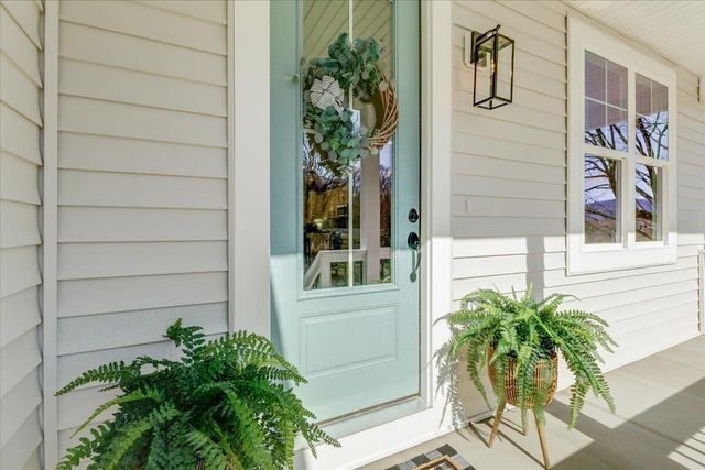 266 Fairfield LN, Troutville, VA 24175