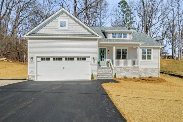 266 Fairfield LN, Troutville, VA 24175