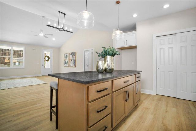 266 Fairfield LN, Troutville, VA 24175