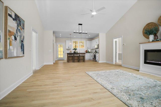 266 Fairfield LN, Troutville, VA 24175