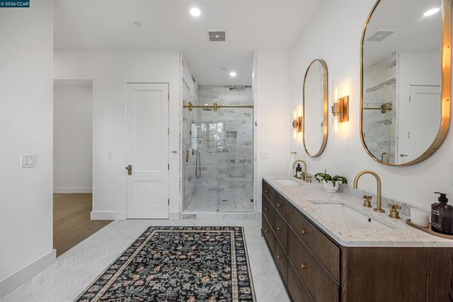 1570 Rancho View Dr, Lafayette, CA 94549