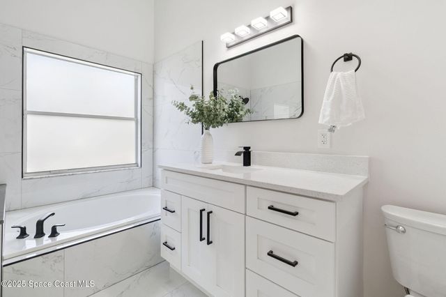 2300 Rhinehart Road SE, Palm Bay, FL 32909