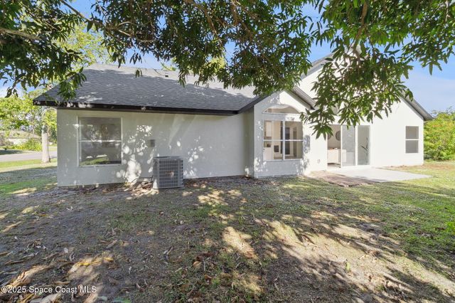 2300 Rhinehart Road SE, Palm Bay, FL 32909