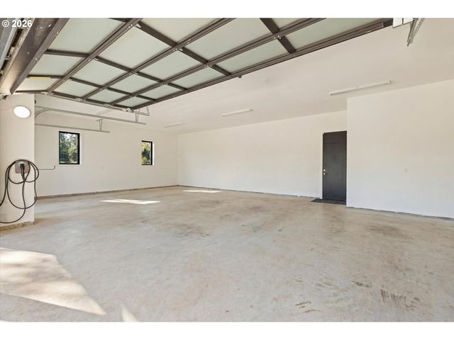 19151 MARLIN Ct, Lake Oswego, OR 97035