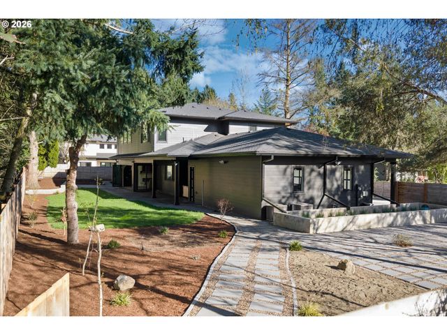 19151 MARLIN Ct, Lake Oswego, OR 97035