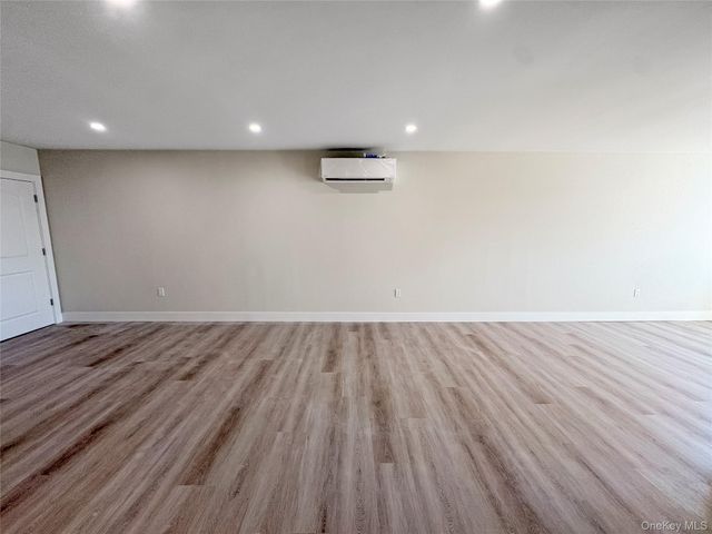 110 Jericho Turnpike, Mineola, NY 11501