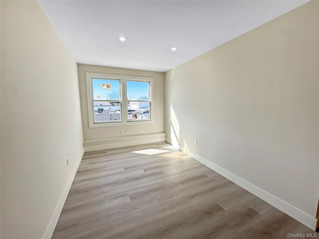 110 Jericho Turnpike, Mineola, NY 11501