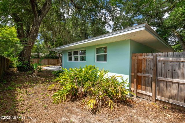 62 WILLOW Drive, St. Augustine, FL 32080