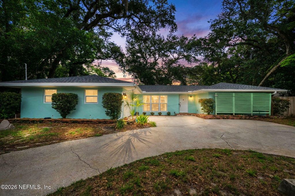 62 WILLOW Drive, St. Augustine, FL 32080