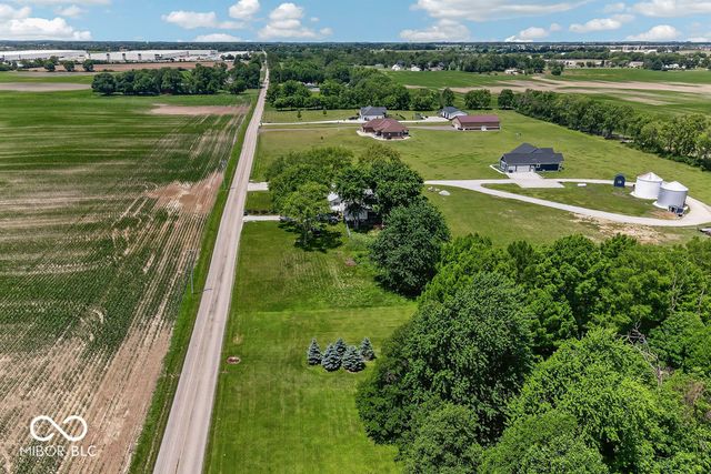 3562 E 600 N, Whiteland, IN 46184