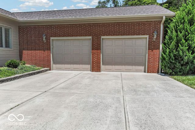 3562 E 600 N, Whiteland, IN 46184