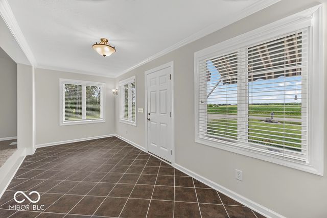 3562 E 600 N, Whiteland, IN 46184