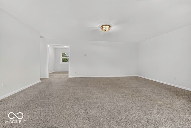 3562 E 600 N, Whiteland, IN 46184