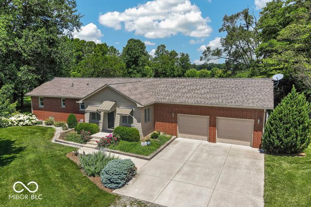 3562 E 600 N, Whiteland, IN 46184