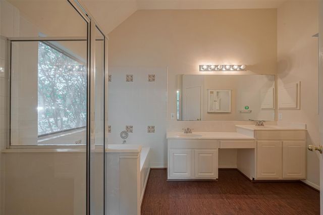 619 Bending Bough Dr, Spring, TX 77388